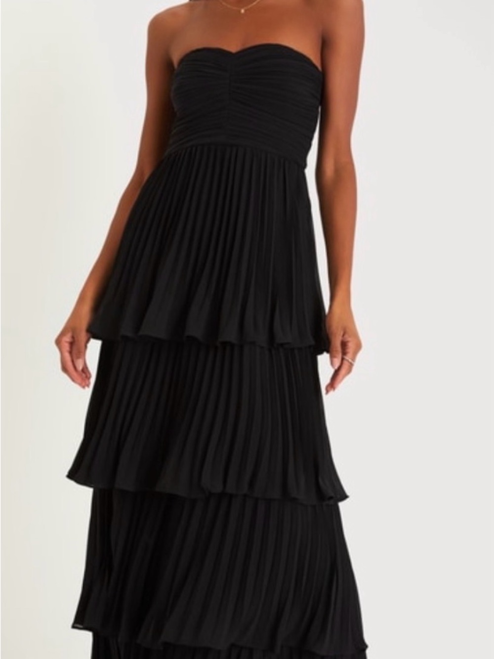Lulu's Black Strapless Tiered Pleated Maxi Dress